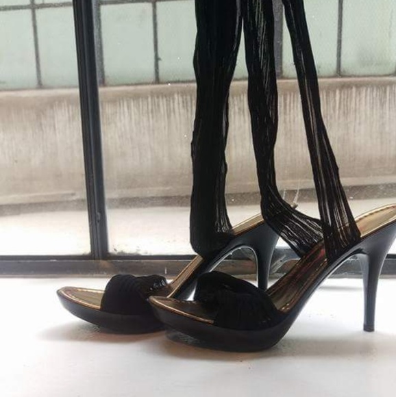 Miss Sixty Black platform heels with lace ribbon - Picture 3 of 5